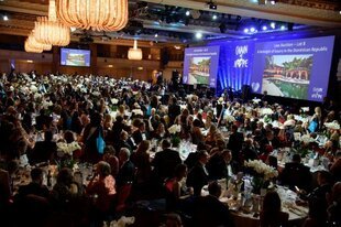 Enormous generosity: Gala Ball 2016