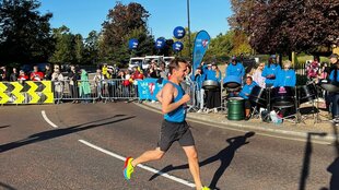 Over £30,000 raised for Chain of Hope by Royal Parks Half and London Marathon runners